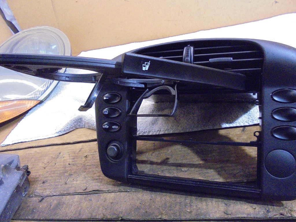 Porsche 986 Boxster Dash Centre Console Surround With Cup Holders