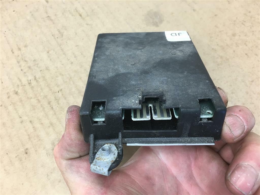 1993 - 1996 Corvette Cruise Control Module. #25140723 (94 Corvette C4 ...