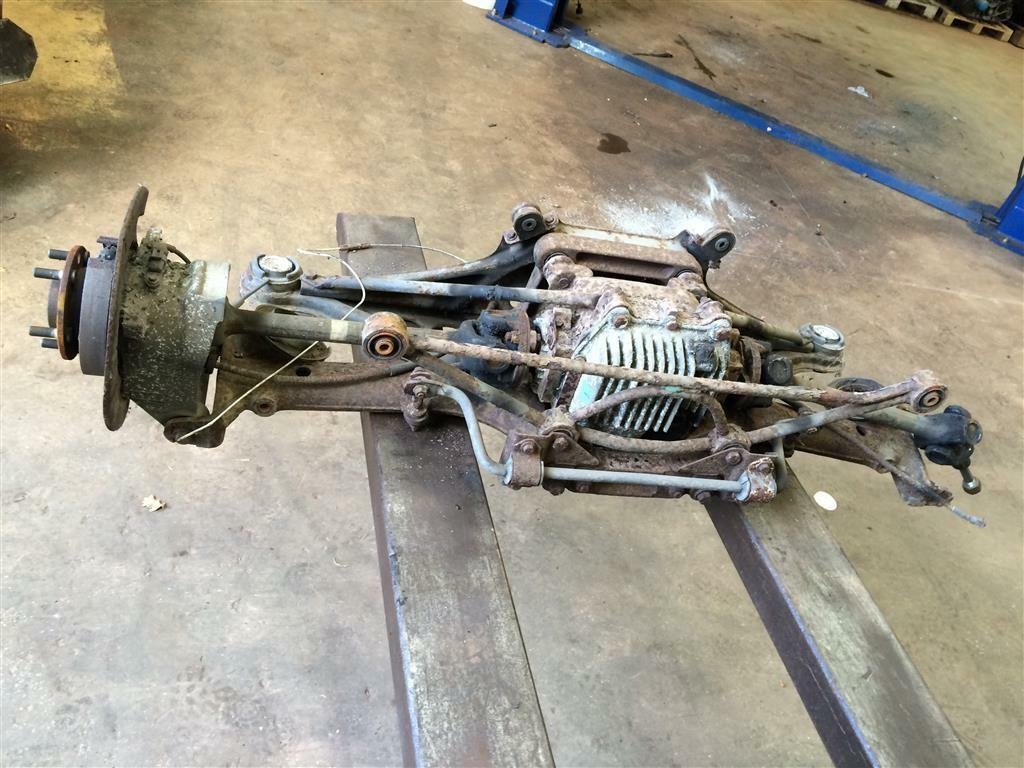 DIFFERENTIAL / REAR DIFF Jaguar XK8 XKR 4.0 1996-2002 (2000 Year Donor)