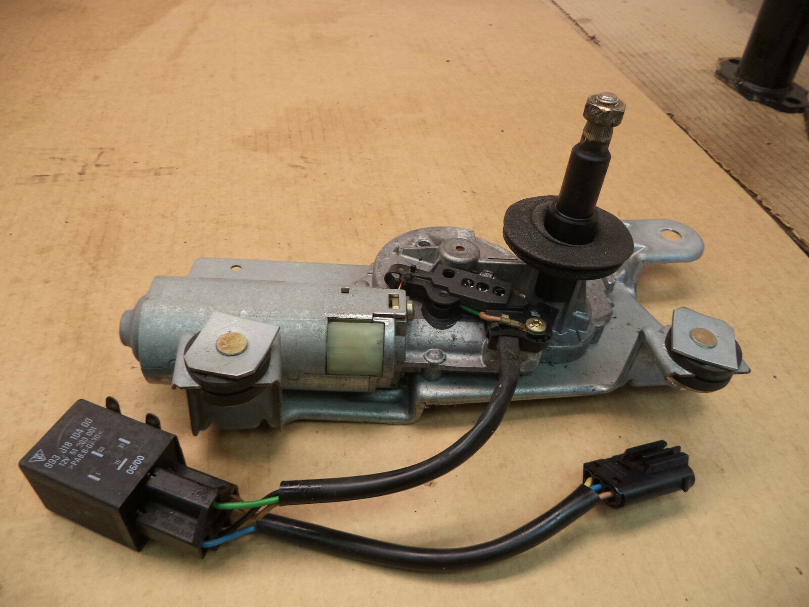 Porsche 996 Rear Wiper Motor 996.628.080.00 996 Carrera Rear Wiper ...