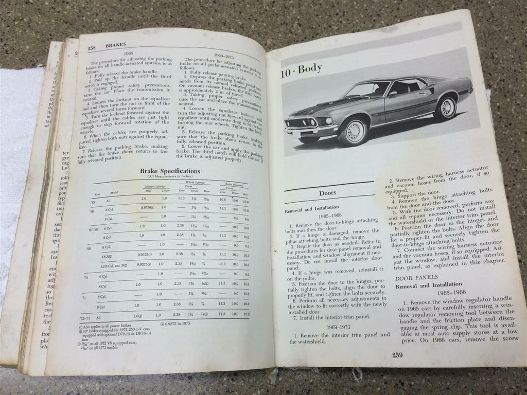 Ford Mustang Owners Book - Mustang Repair & Tune Up Guide - 1965 - 1973