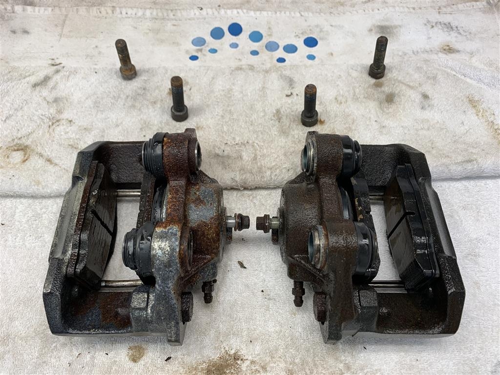 Lotus Elan M100 SE Turbo Front Brake Calipers 1990 Year M100