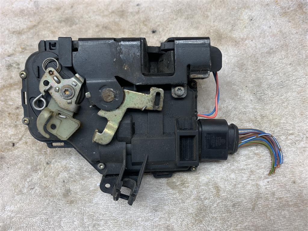 Porsche Boxster Door Lock Right Side UK Driver Side 9 Pin Connector 99 ...