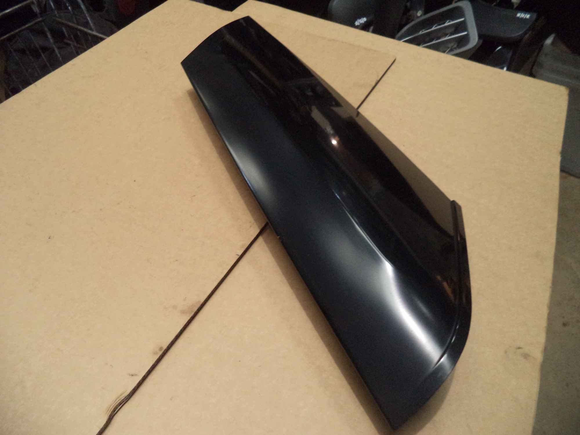 RANGE ROVER SPORT L320 DRIVERS SIDE REAR QUARTER TRIM PANEL Loc GCRR