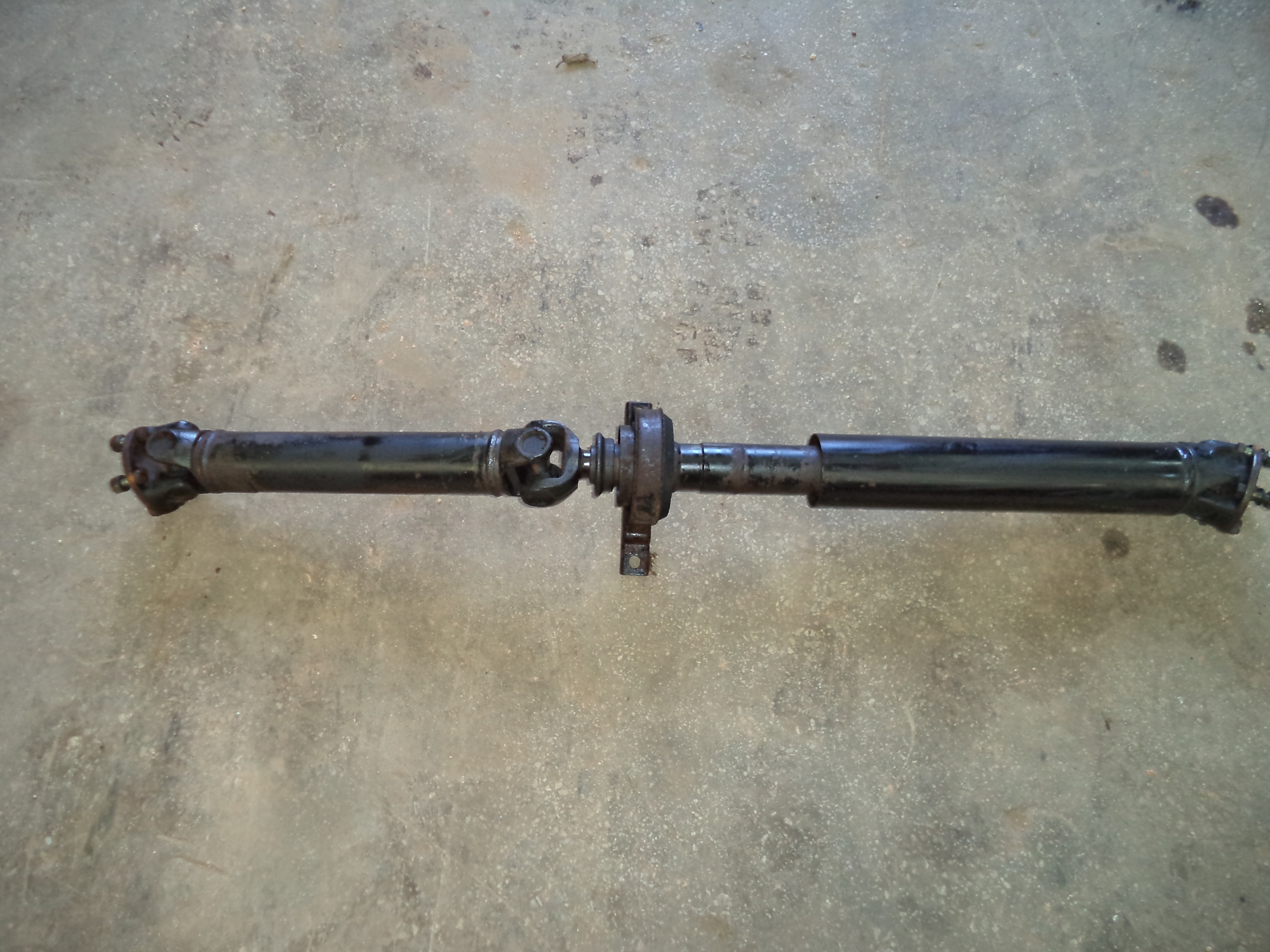 MASERATI BITURBO PROP SHAFT. BITURBO 2.5 COUPE PROPSHAFT HIL4059