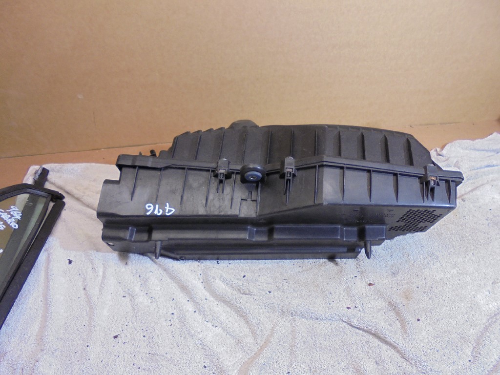 Porsche 996 Carrera Air Box & Pipe Porsche 996 Air Filter Box & Pipe ...