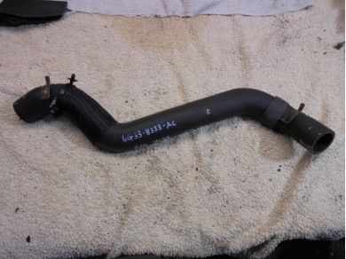 Aston Martin V8 Vantage Roadster 2007 Radiator Pipe 6G338333AC Rad Sub Stn Rm1 DB7/2