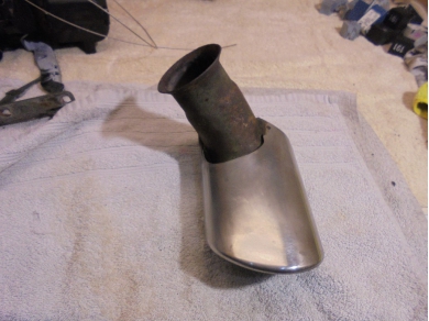 Porsche 996 Right Side Exhaust Tip 99611125255 O/S Yard SF112