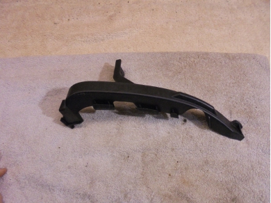 Porsche 986 / 996 Right Front Bumper Mount / Bracket 99650554000 986/996 O/S/F Yard SF114