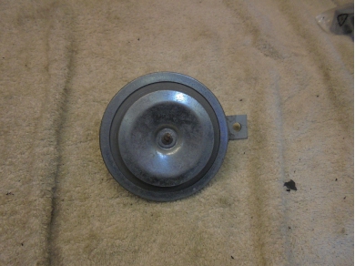 Porsche 986 / 996 Alarm Horn 99663711701 986/996 Yard SF122