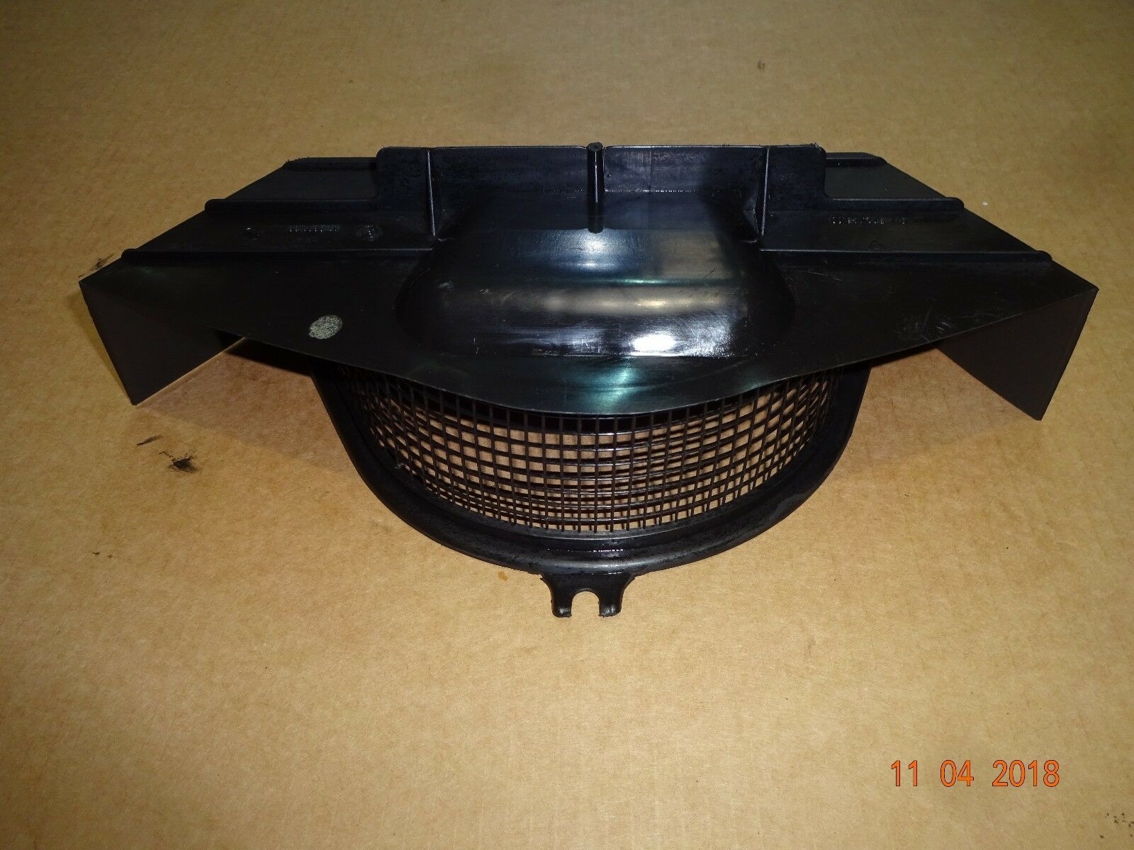 PORSCHE 944 BLOWER MOTOR AND COVER 944 BLOWER MOTOR COVER C10VOX